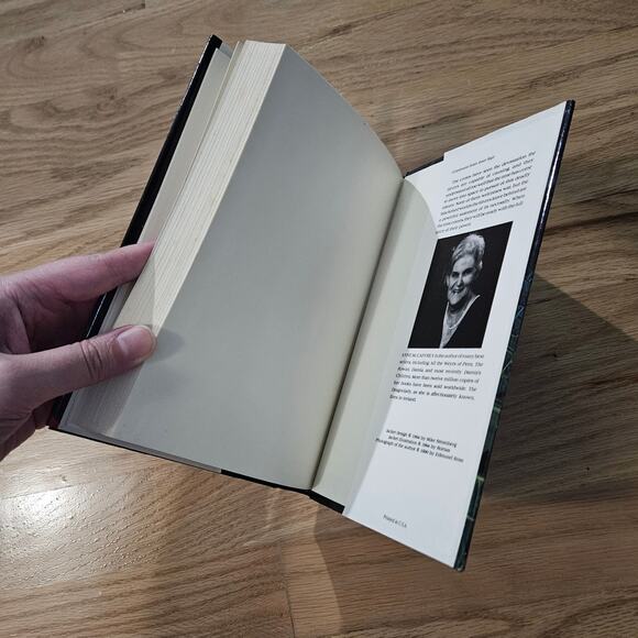 Lyon's Pride by Anne McCaffrey ~ 1st Edition 1994 ~ Hardcover ~ Near Fine - Picture 10 of 11